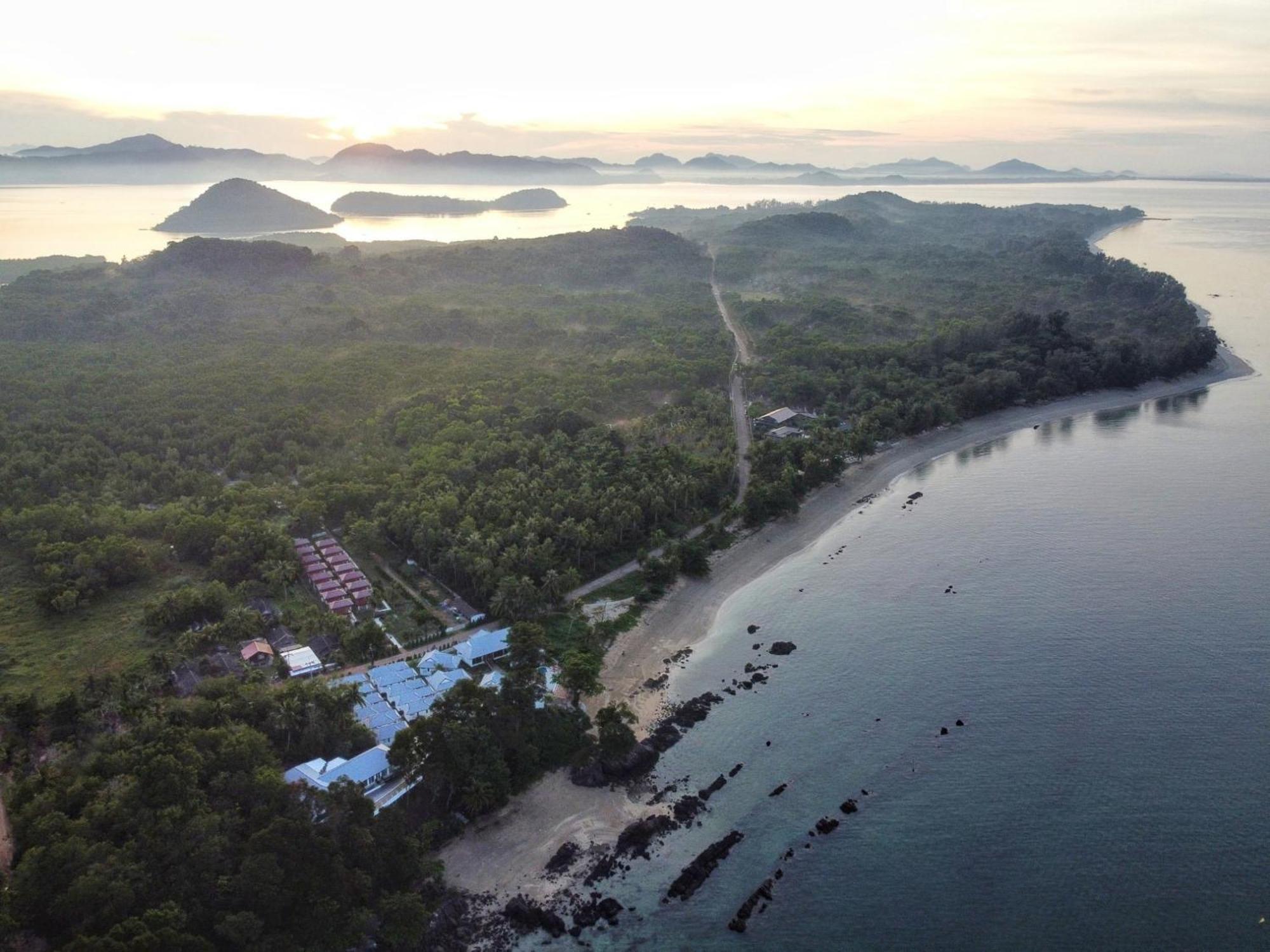 Horizon Beach Resort Koh Jum Exteriér fotografie