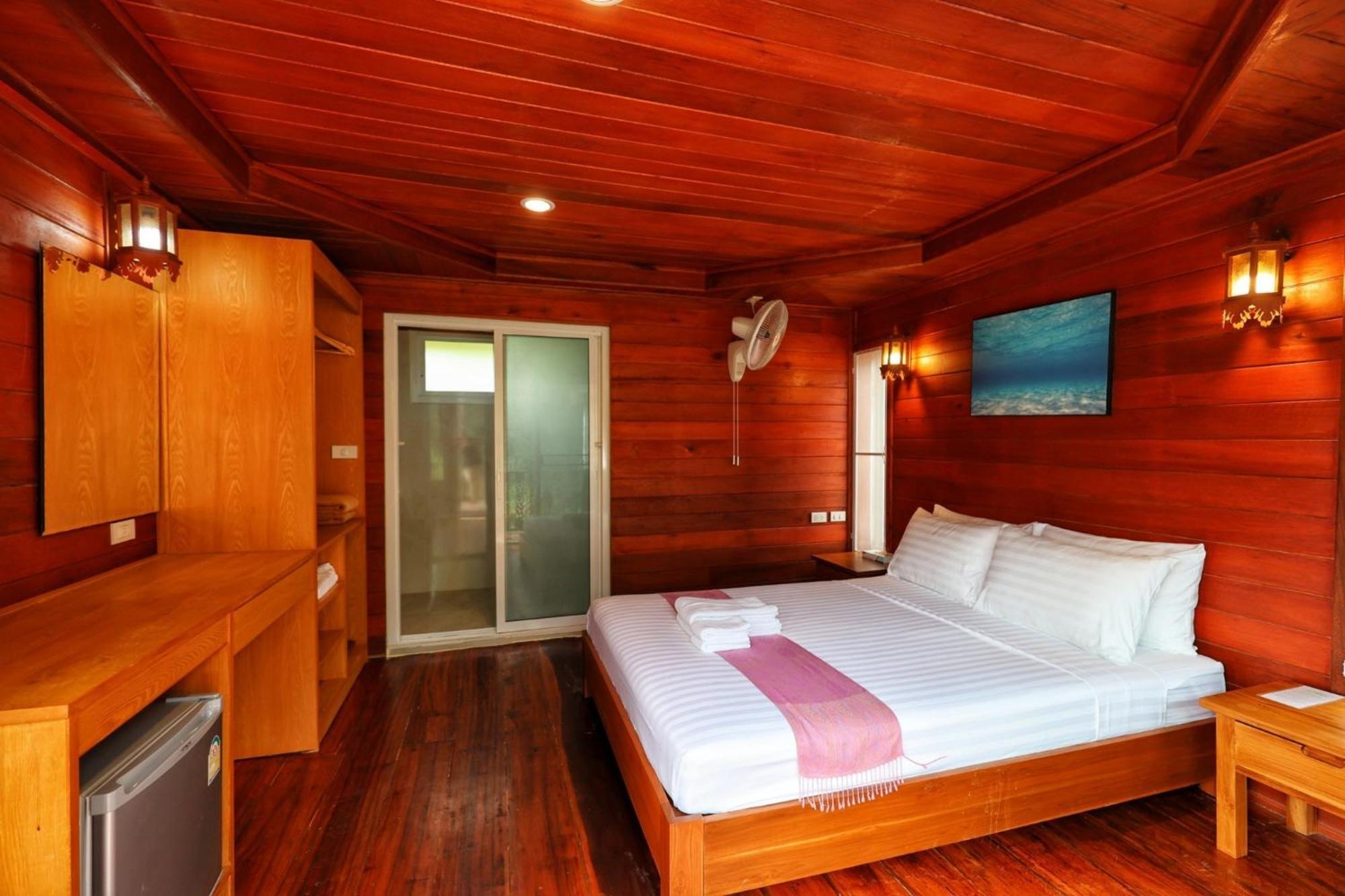 Horizon Beach Resort Koh Jum Exteriér fotografie