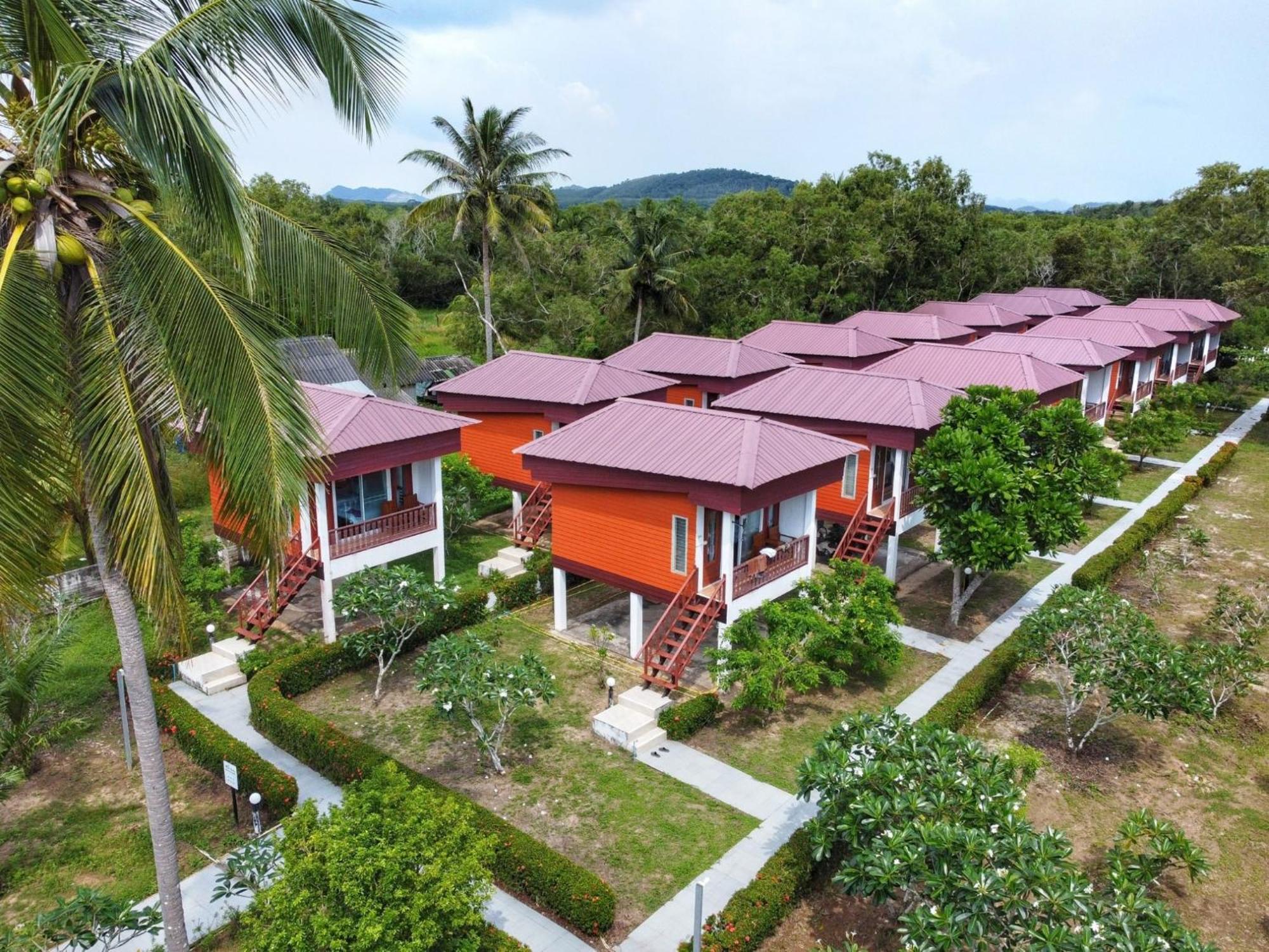 Horizon Beach Resort Koh Jum Exteriér fotografie