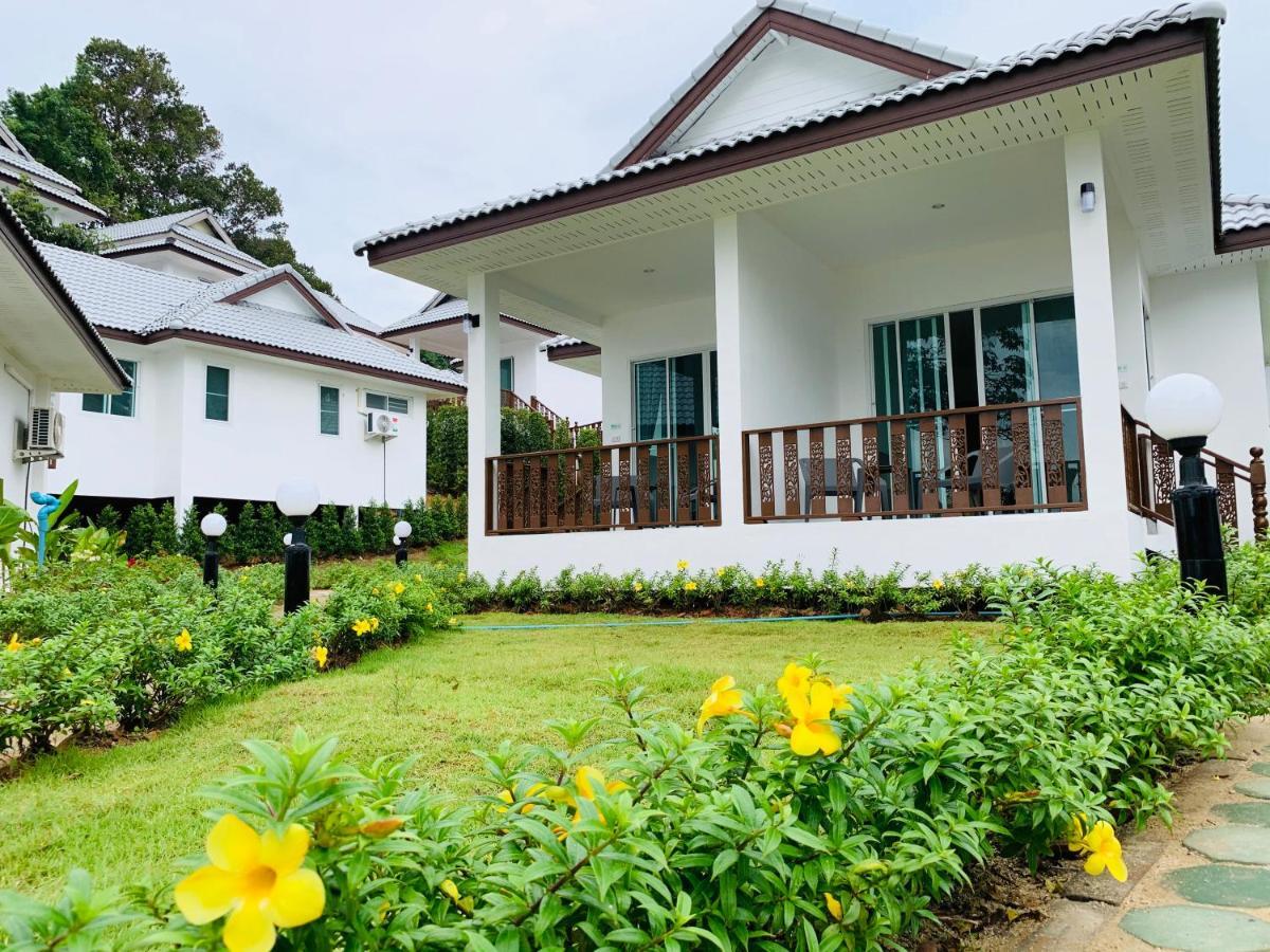Horizon Beach Resort Koh Jum Exteriér fotografie