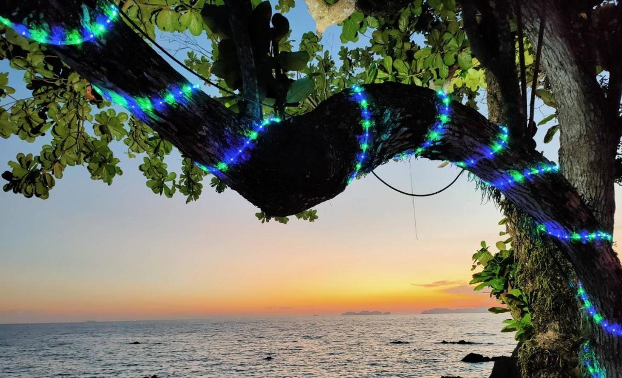 Horizon Beach Resort Koh Jum Exteriér fotografie